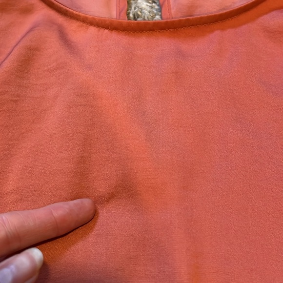 5/$20 ❤️𝙑𝙙𝙖𝙮 𝙘𝙡𝙤𝙨𝙚𝙩 𝙨𝙖𝙡𝙚 Target top - Picture 3 of 5